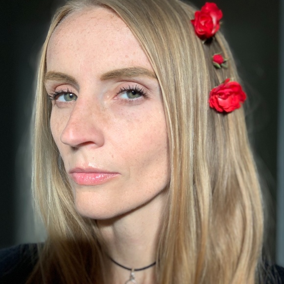 Meet your Posher, Posh - Picture 1 of 1